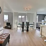 Apartment Le Factory - Ideal Pro/famille*wifi*parking Prive
